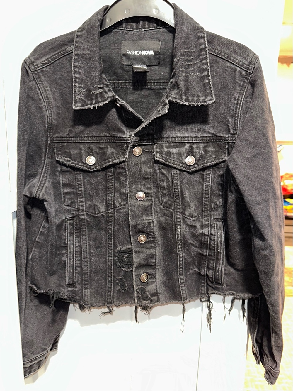 Fashion Nova Black Distressed Cropped Denim Jacket size L